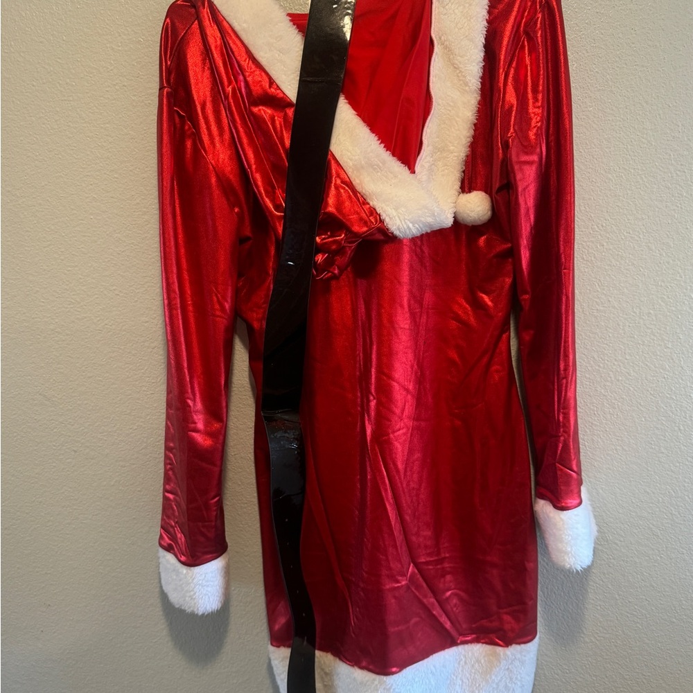 Santa Costume with Belt - Picture 3 of 3